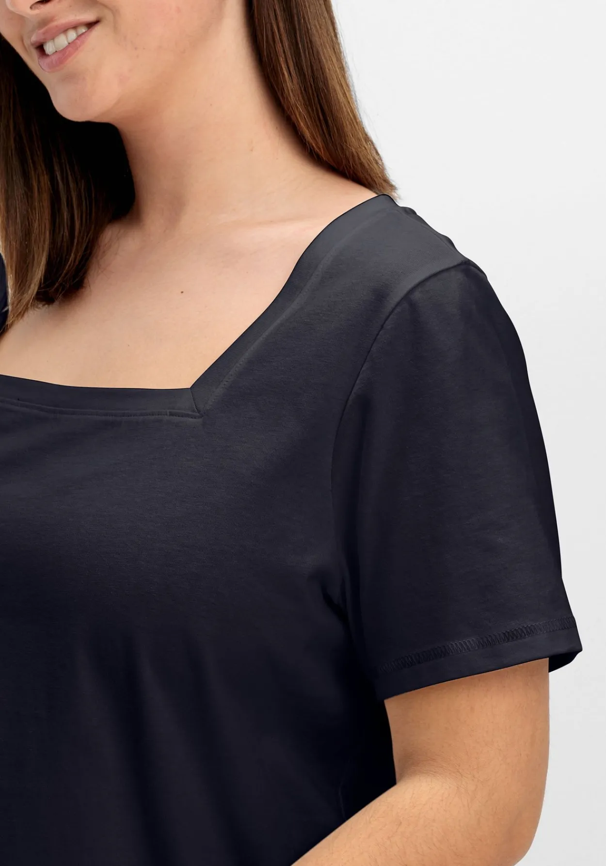 Shirt mit Karreeausschnitt<sheego Discount