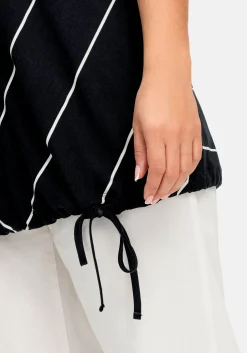 Shirt mit Streifen und Bindeband am Saum<sheego Outlet