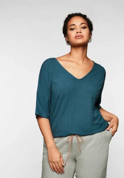 Shirt mit V-Ausschnitt, in Oversized-Form<sheego Best