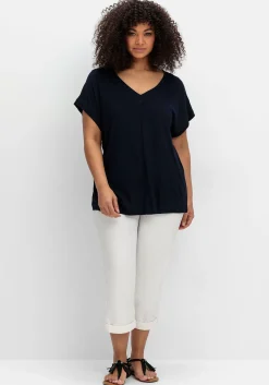 Shirt mit V-Ausschnitt und Zierpaspel vorn<sheego Clearance