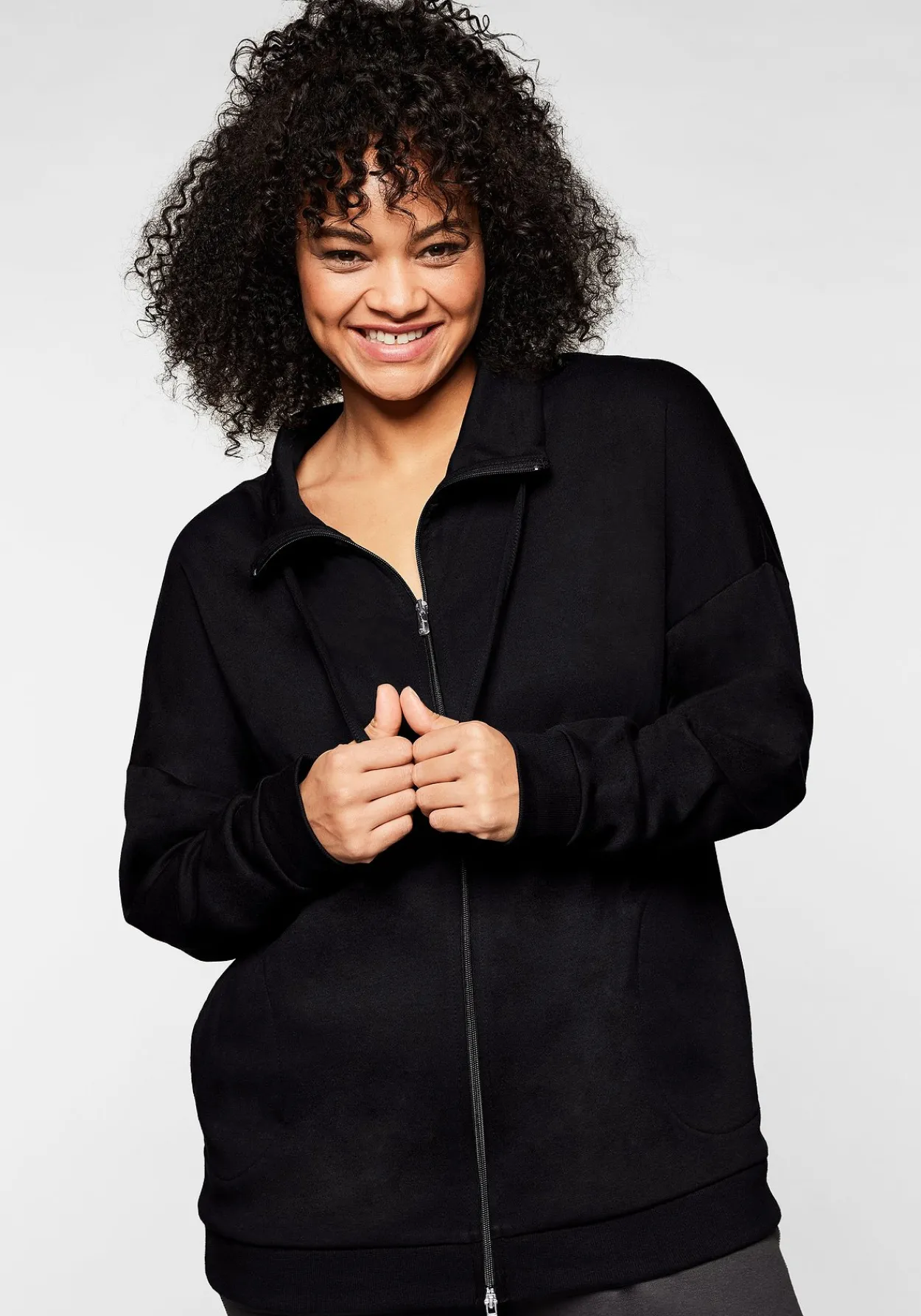 Shirtjacke mit Stehkragen und Bindeband<sheego Fashion