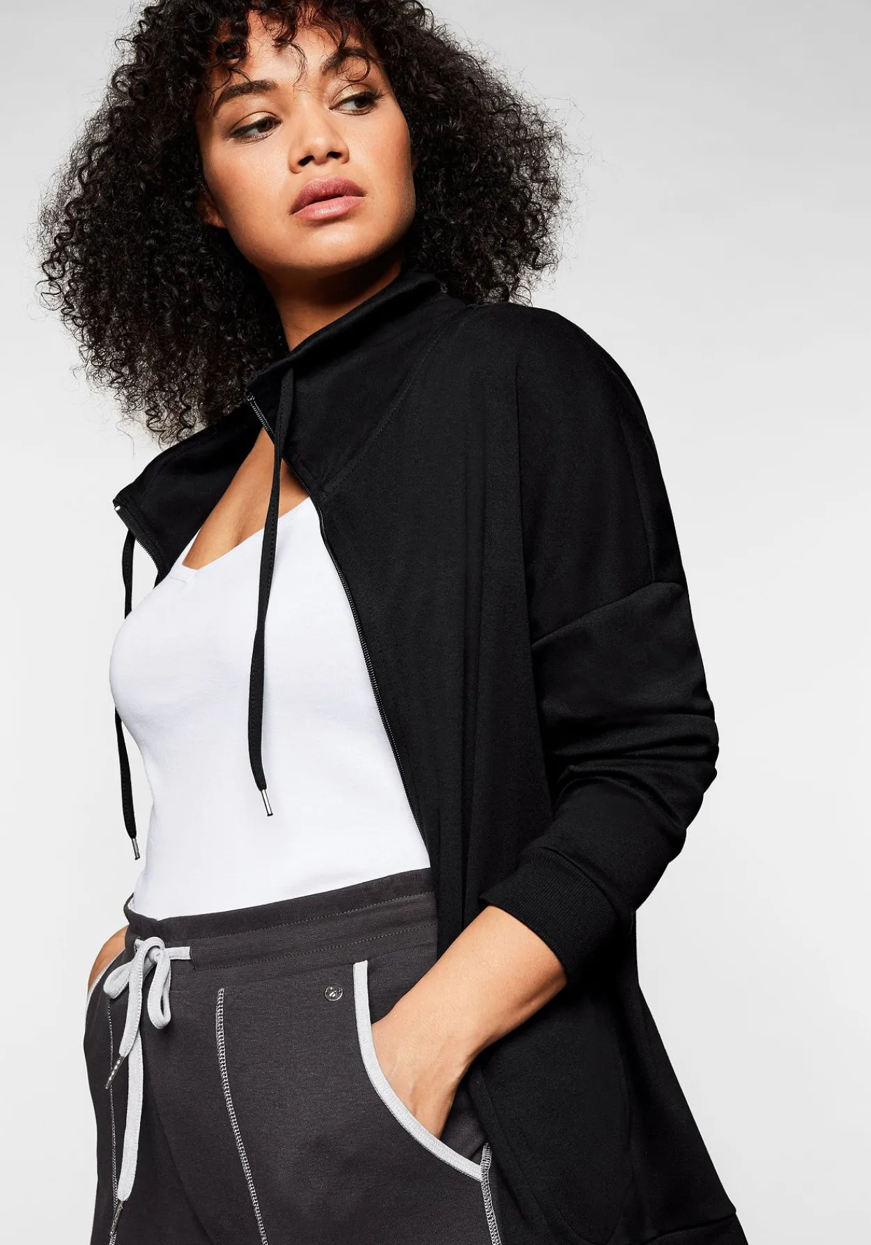 Shirtjacke mit Stehkragen und Bindeband<sheego Fashion
