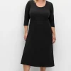Shirtkleid aus Rippqualität, mit 3/4-Ärmeln<sheego New