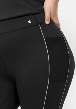 Sporthose in Caprilänge, mit Kontraststreifen<sheego Clearance