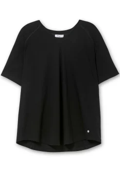 Sportshirt mit Mesh-Einsatz im Rücken<sheego New