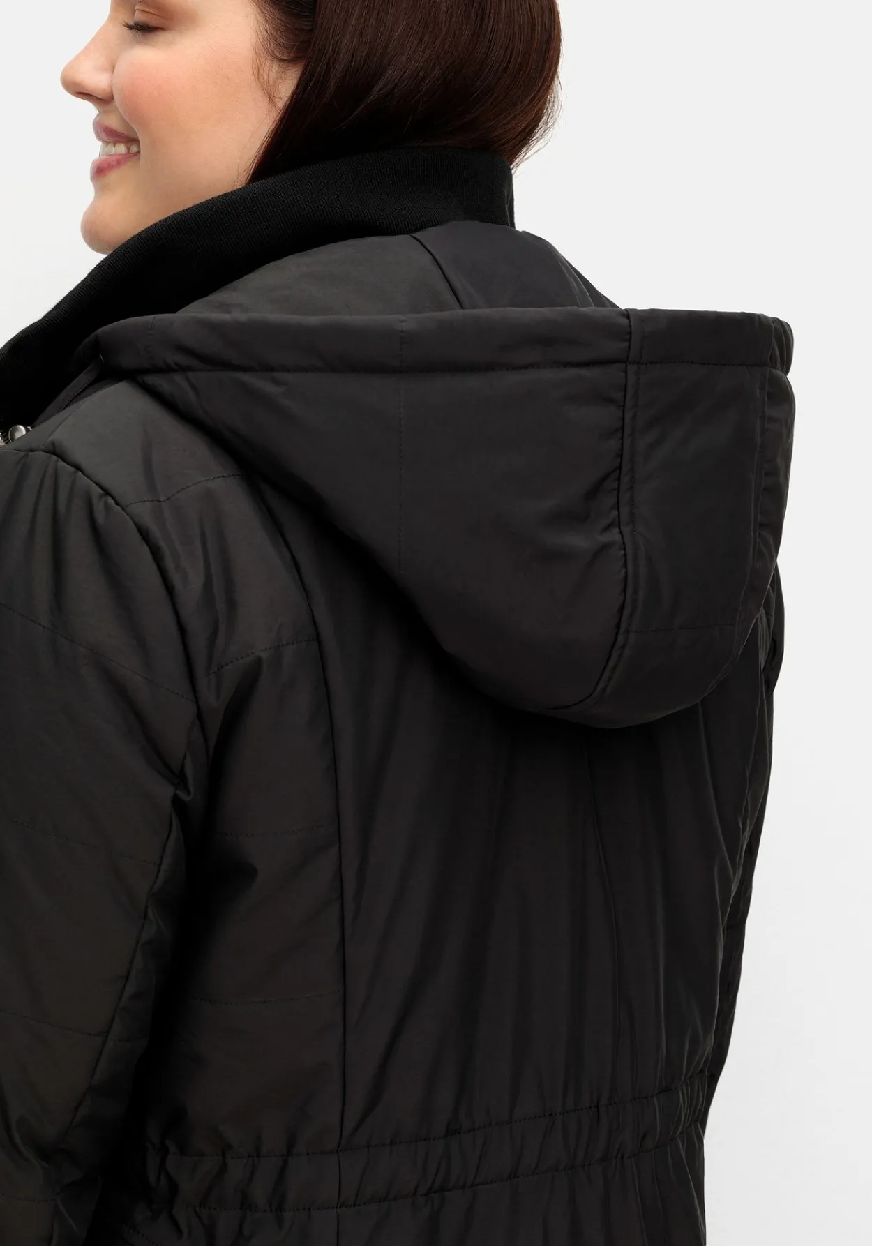 Steppjacke mit abnehmbarer Kapuze<sheego Clearance