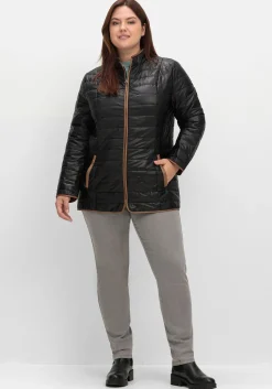 Steppjacke mit Stehkragen und Kontrastdetails<sheego Sale