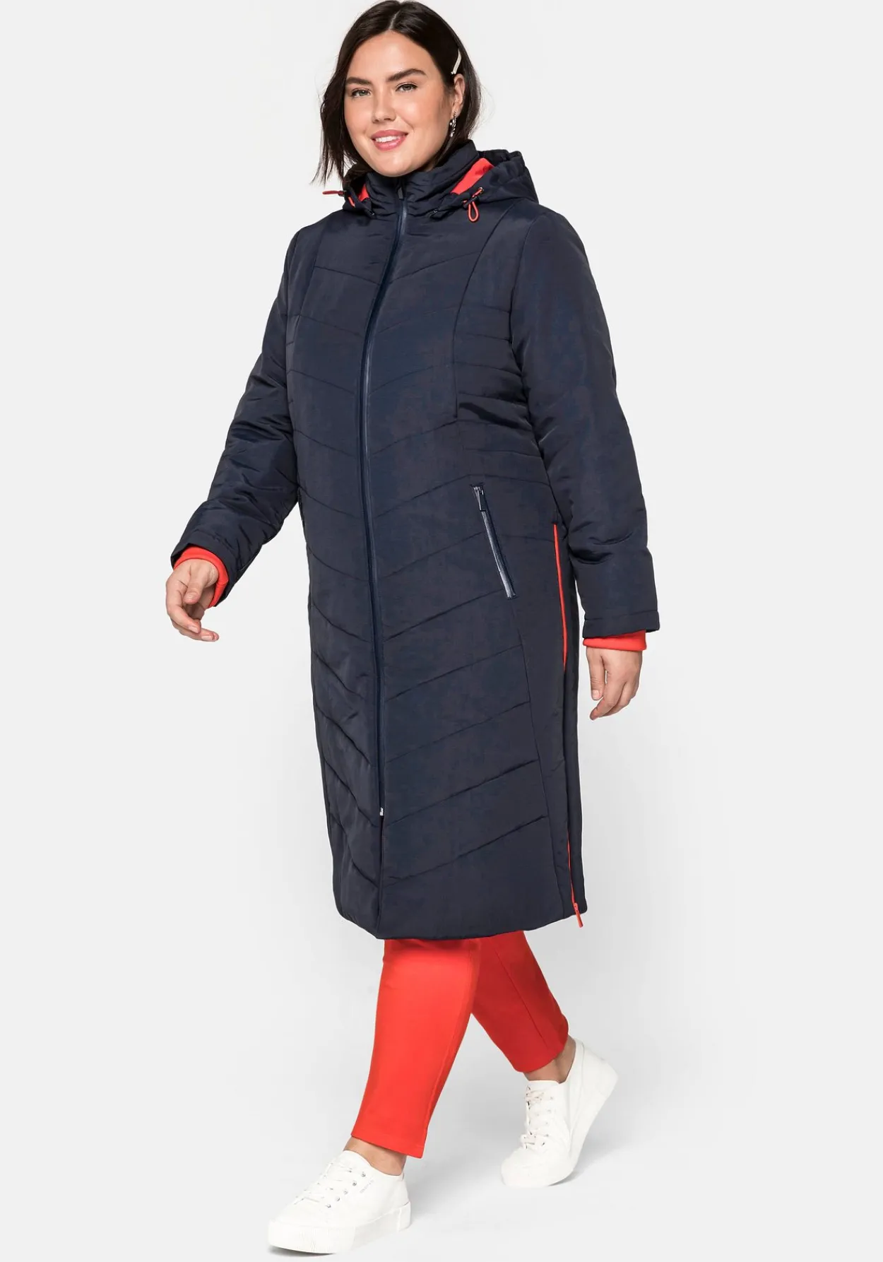 Steppmantel mit seitlichen Reißverschlüssen<sheego Fashion