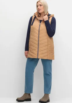 Steppweste mit Kapuze und Kontrastdetails<sheego Online