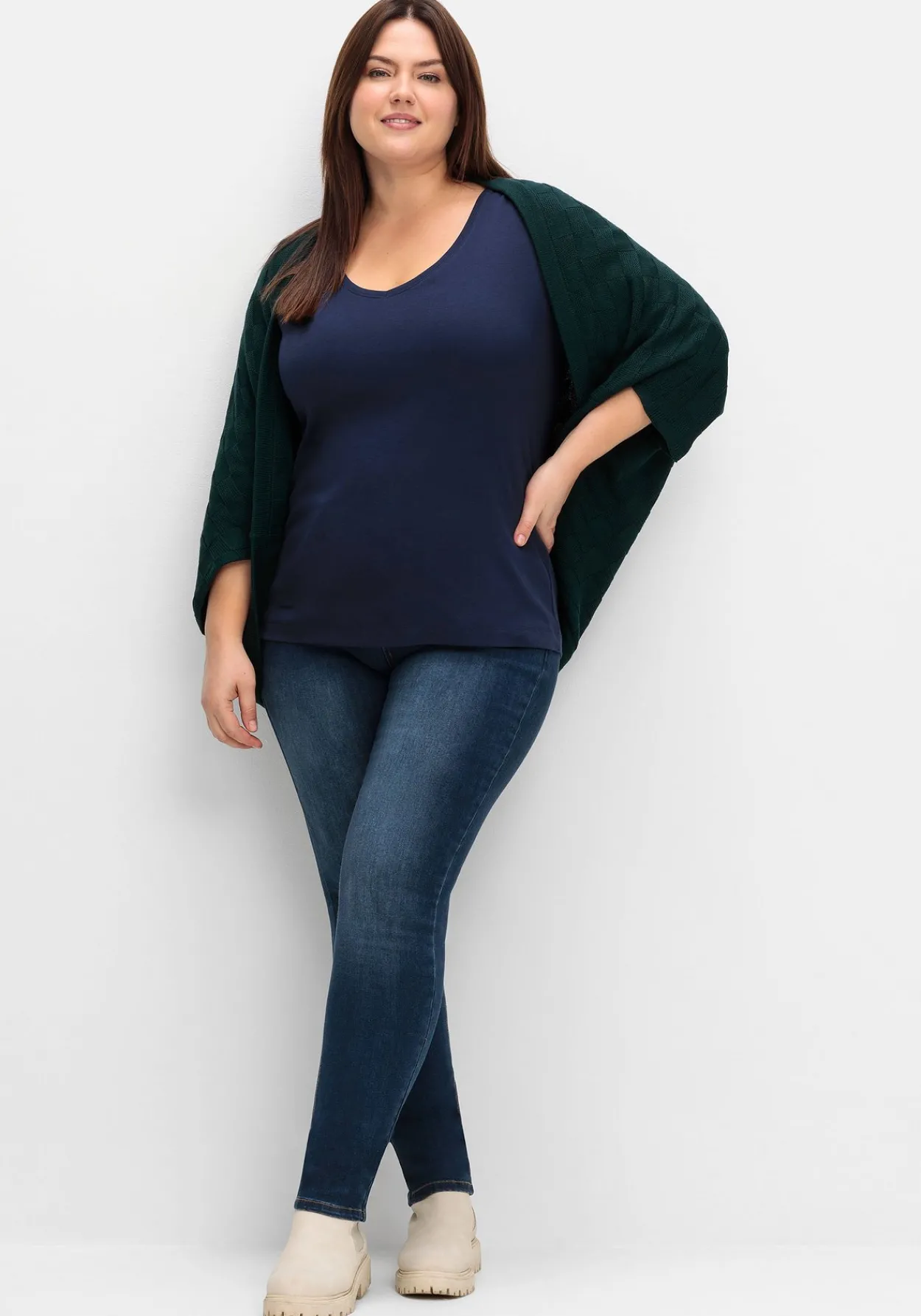 Strickcape im tonigen Schachbrettmuster<sheego Online