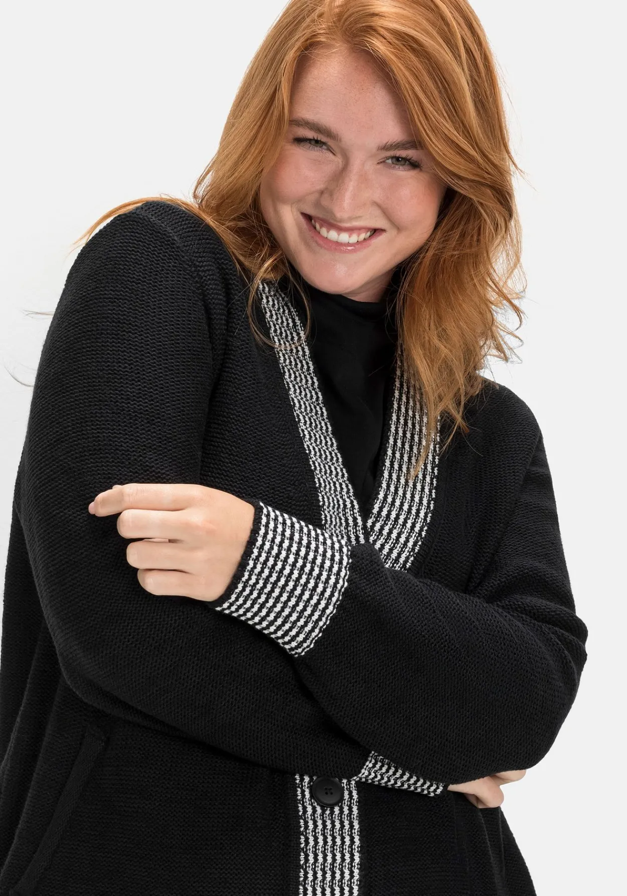 Strickjacke mit Kontrastdetails im Hahnentrittmuster<sheego Sale