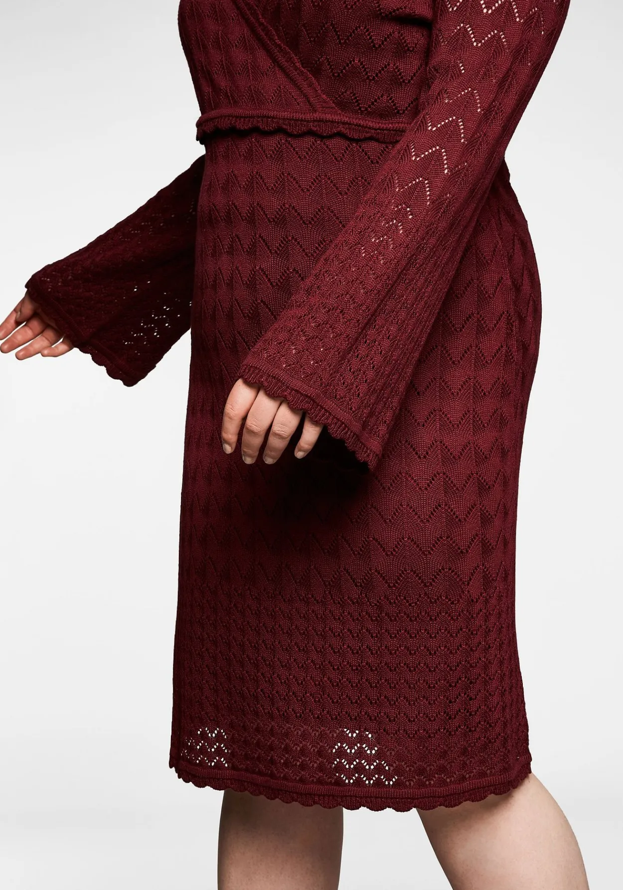 Strickkleid im Ajourmuster und in Wickeloptik<sheego New