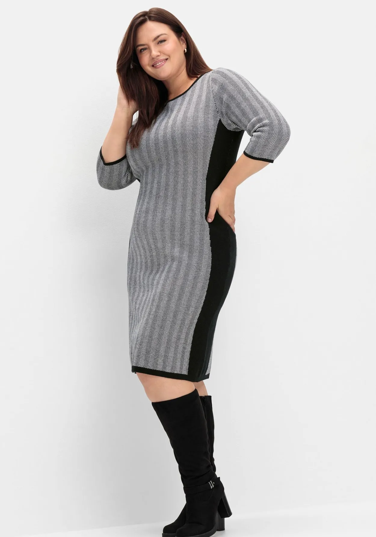 Strickkleid im Fischgrätmuster, mit Kontrastdetails<sheego Hot