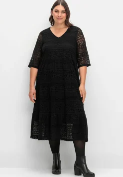 Stufenkleid aus Spitze, mit blickdichtem Futter<sheego Discount