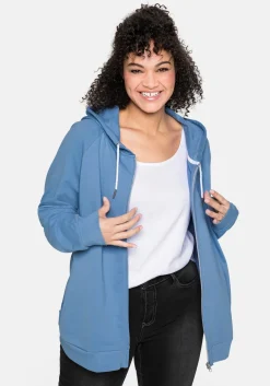 Sweatjacke mit Kapuze und kleinem Brust-Print<sheego Online