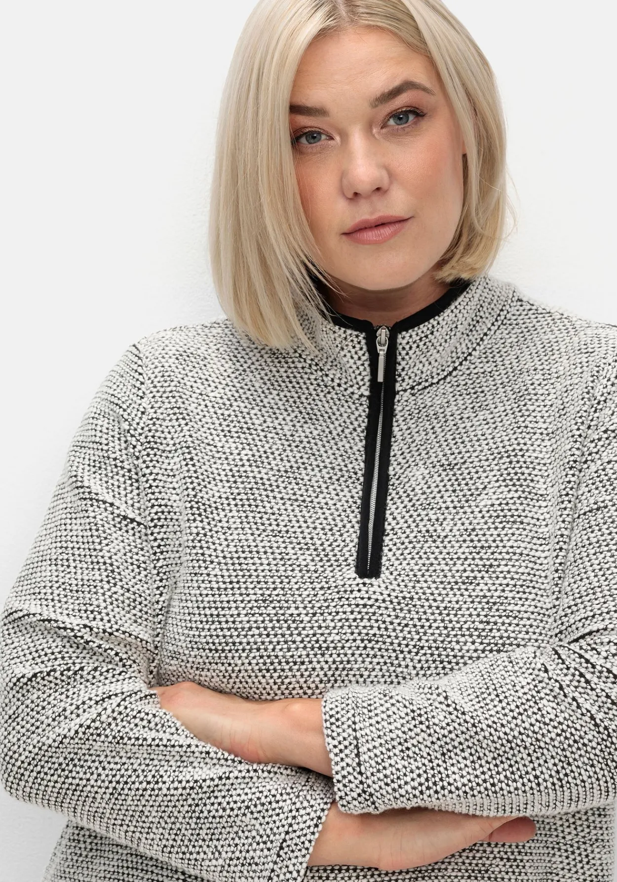 Sweatshirt in Bouclé-Qualität, mit Troyerkragen<sheego Discount