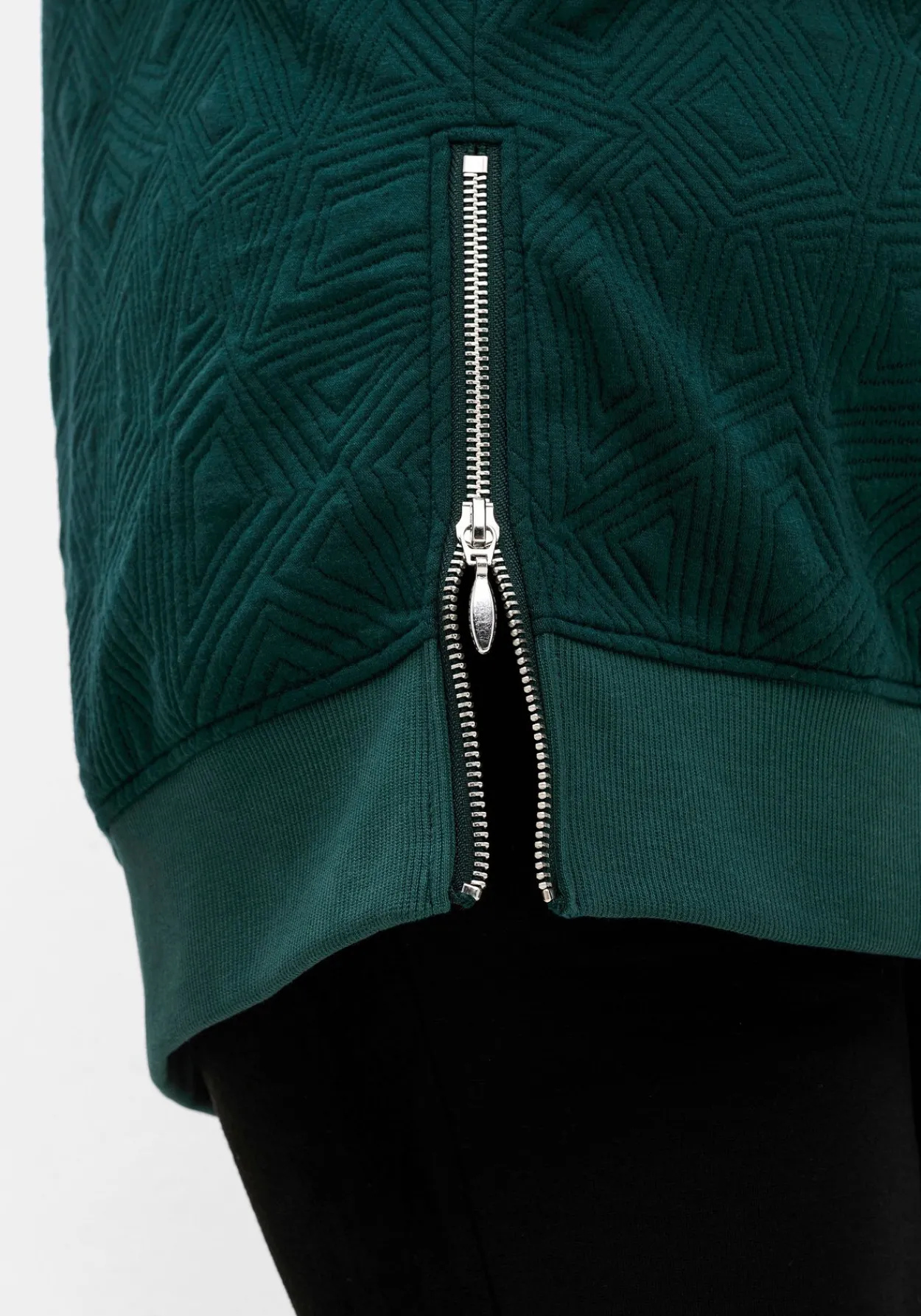 Sweatshirt mit Steppmuster und seitlichen Zippern<sheego Outlet
