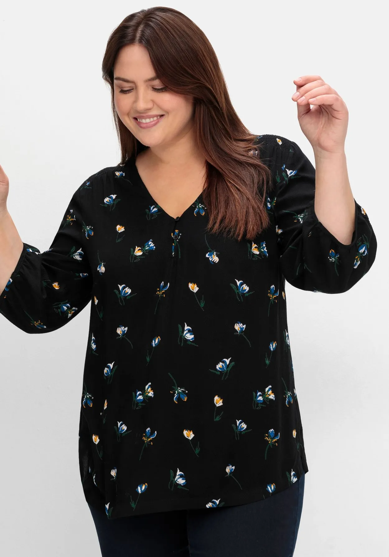 Tunika in A-Linie mit Blumenprint und Smokdetails<sheego Hot