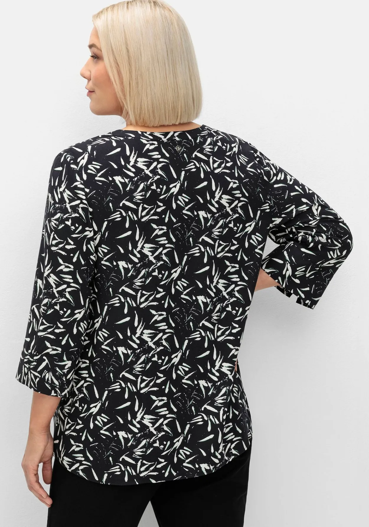 Tunika mit 3/4-Arm und Alloverprint<sheego Online