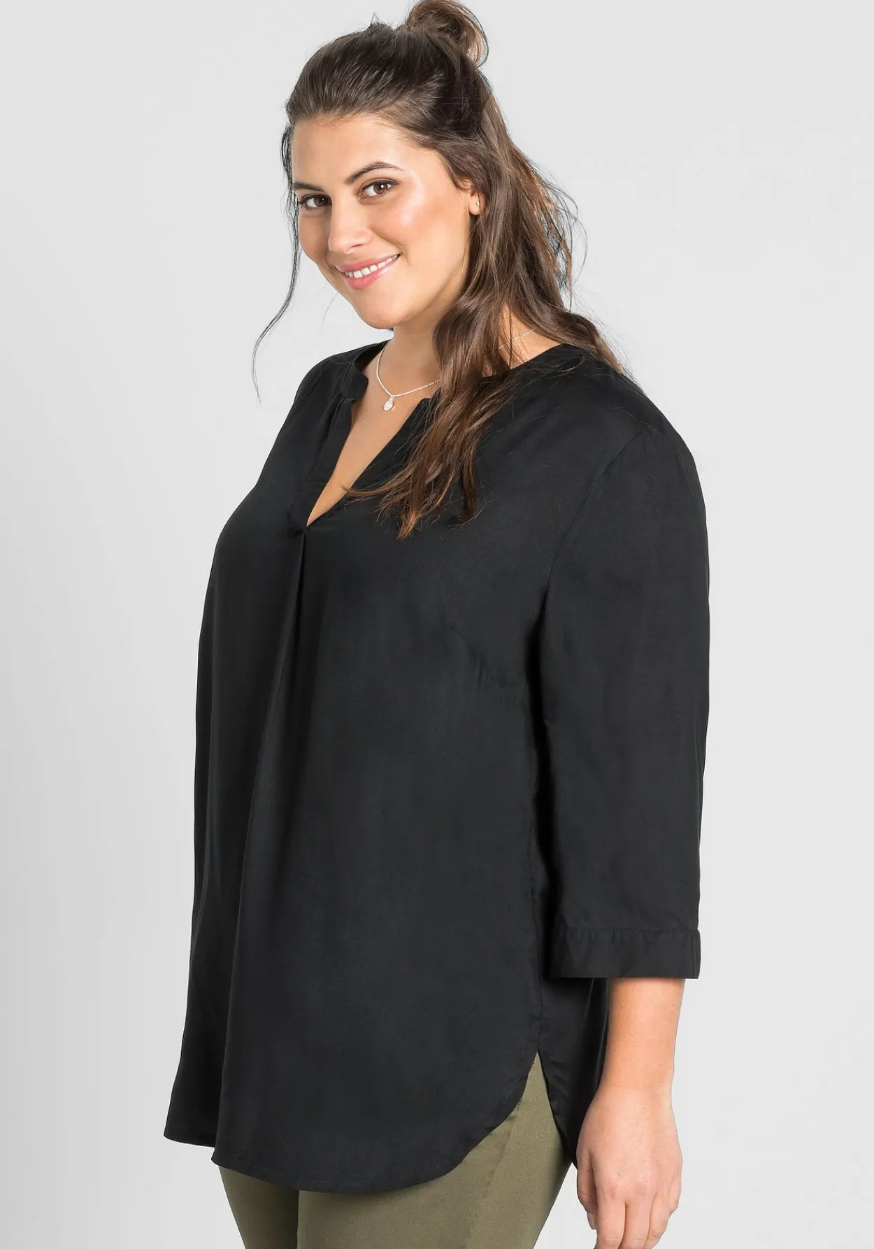 Tunika mit 3/4-Arm und gerundetem Saum<sheego Clearance