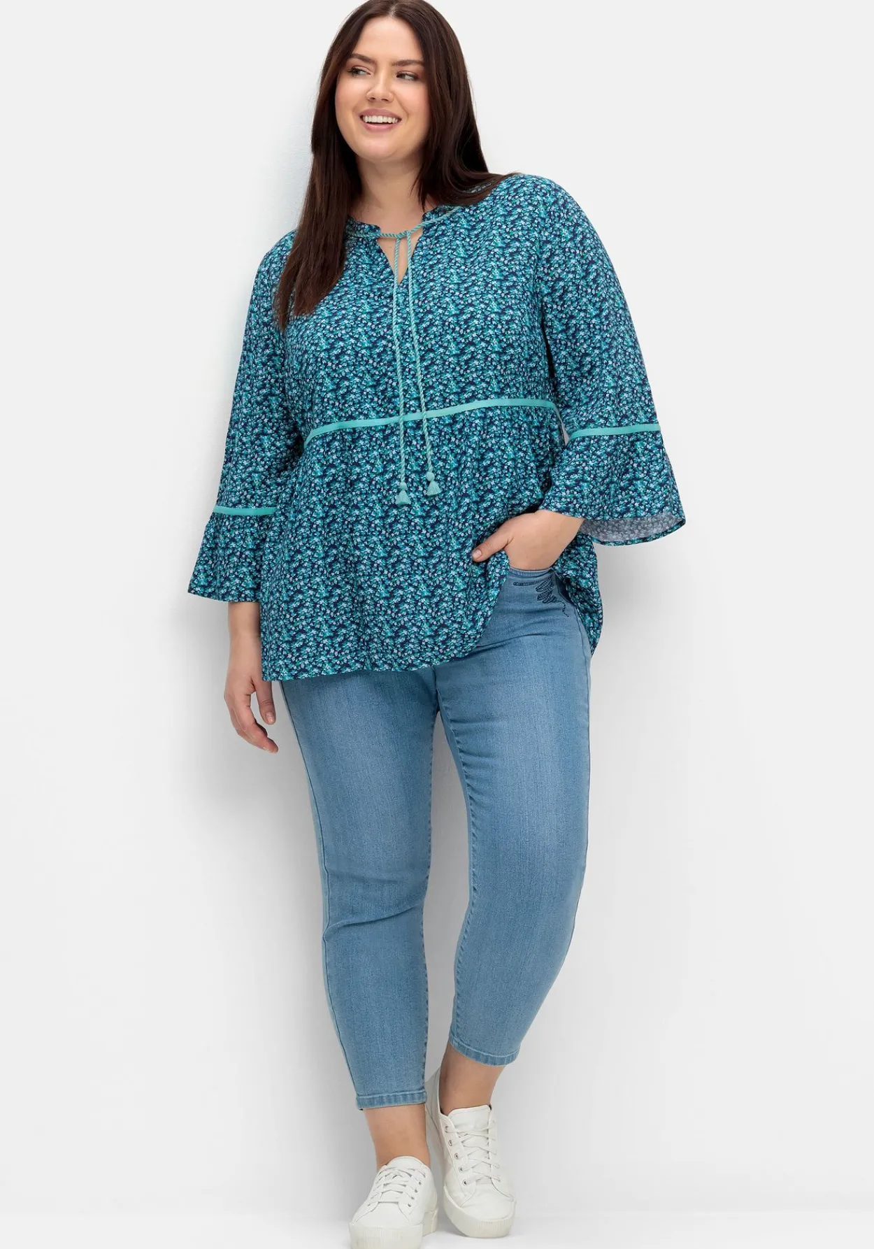 Tunika mit Blumenprint und 3/4-Arm<sheego New