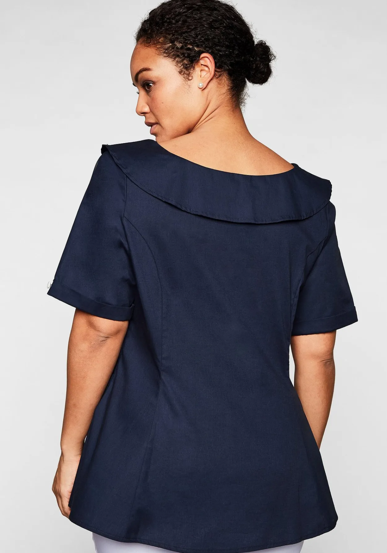 Tunika mit breitem, runden Kragen und Zierknöpfen<sheego by Joe Browns Discount