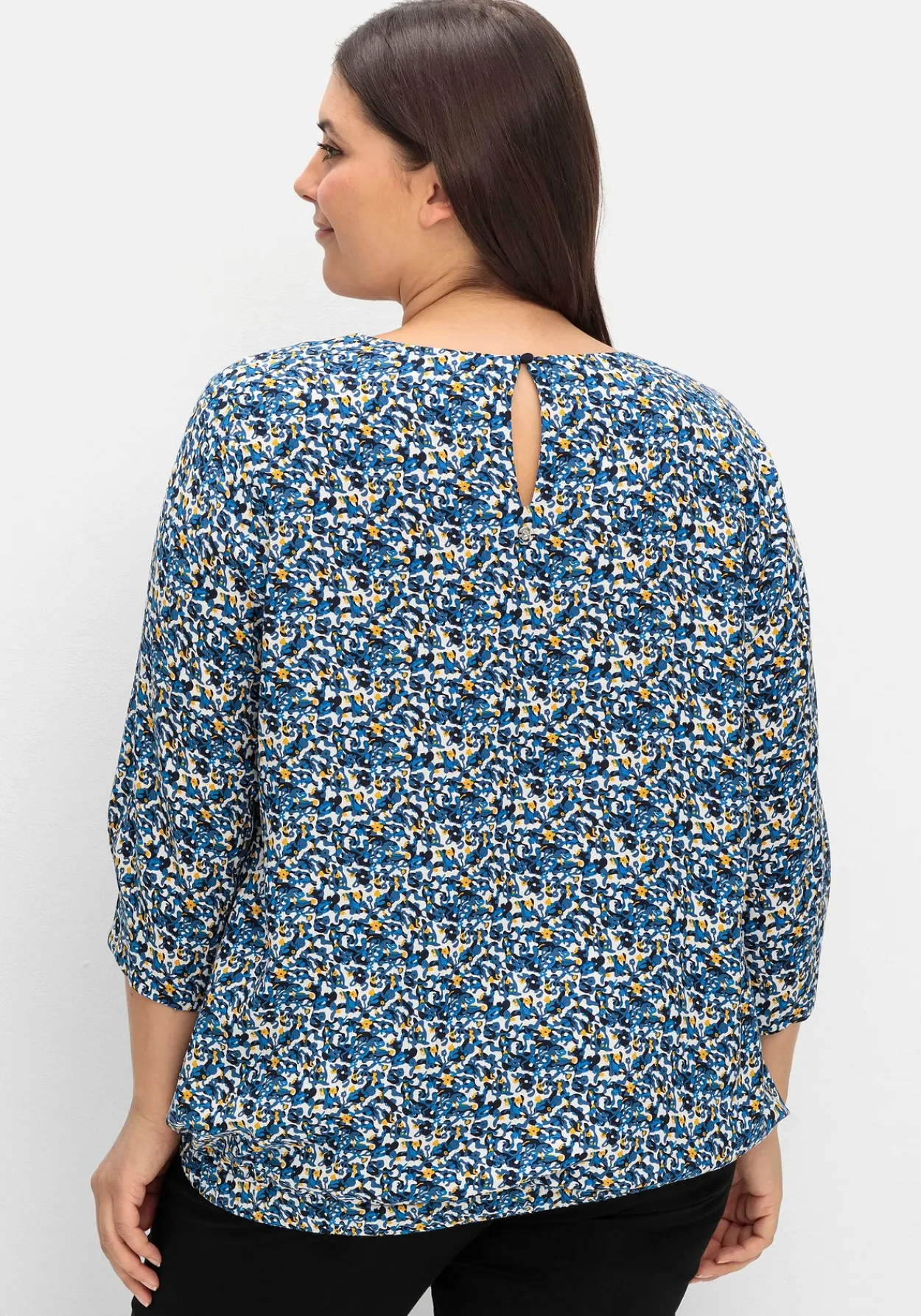 Tunika mit gelegten Falten und Minimalprint<sheego New