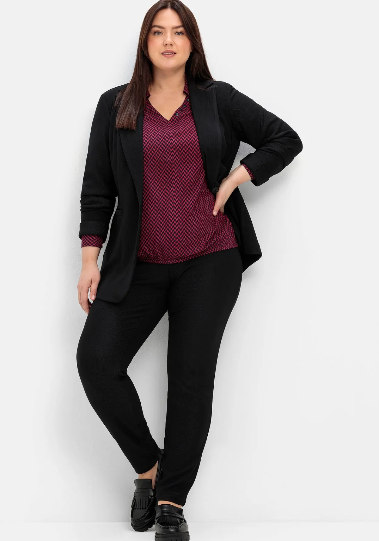 Tunika mit Hemdblusenkragen und Minimalprint<sheego Fashion