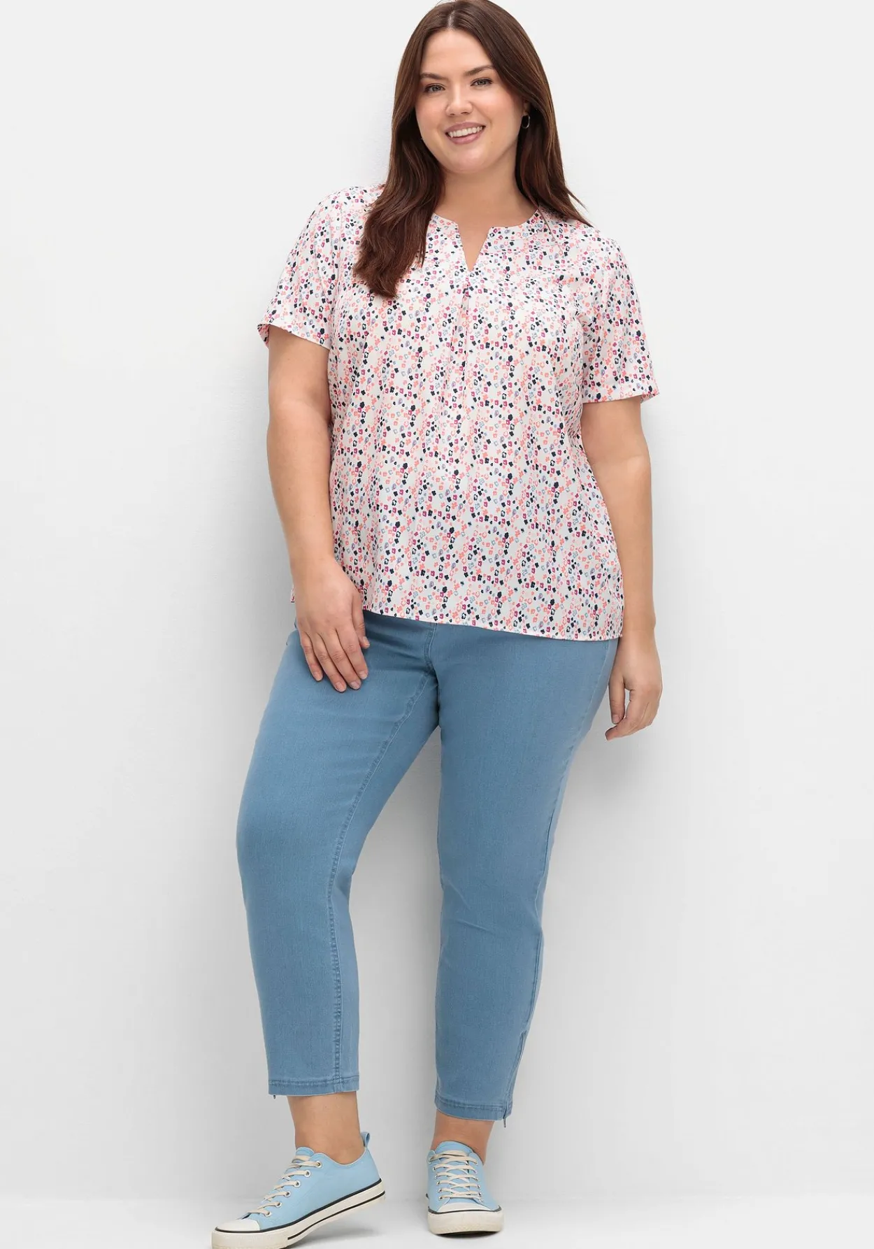 Tunika mit Minimalprint und kurzen Ärmeln<sheego Sale