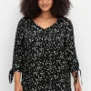 Tunika mit Print und Knotendetail am Ärmel<sheego Fashion