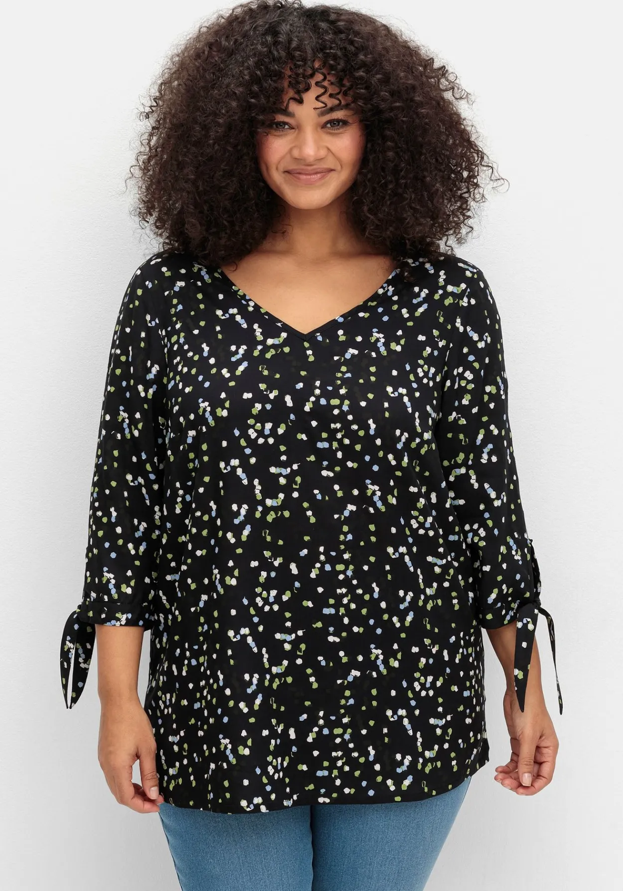 Tunika mit Print und Knotendetail am Ärmel<sheego Fashion