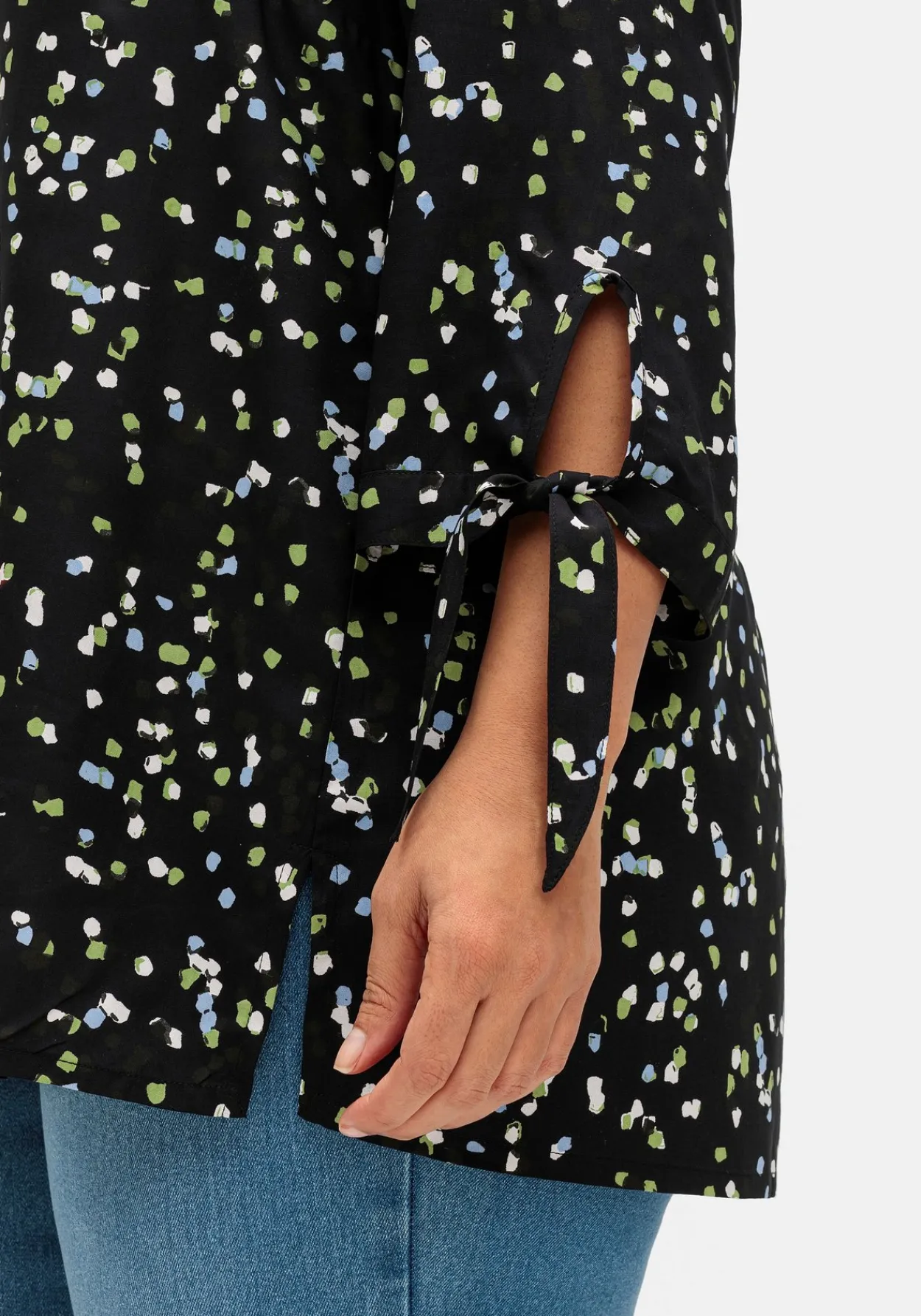 Tunika mit Print und Knotendetail am Ärmel<sheego Fashion