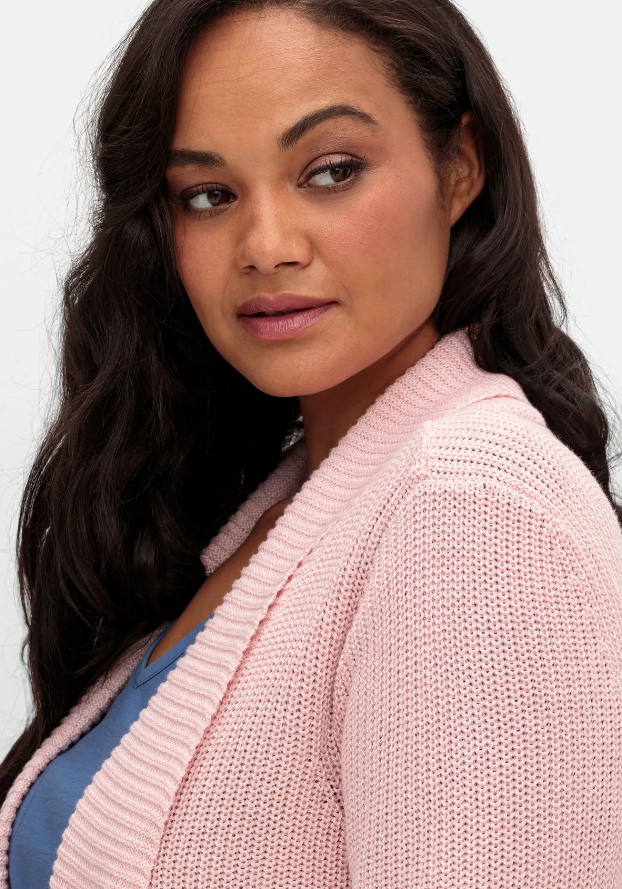 Verschlusslose Strickjacke mit Schalkragen<sheego Clearance
