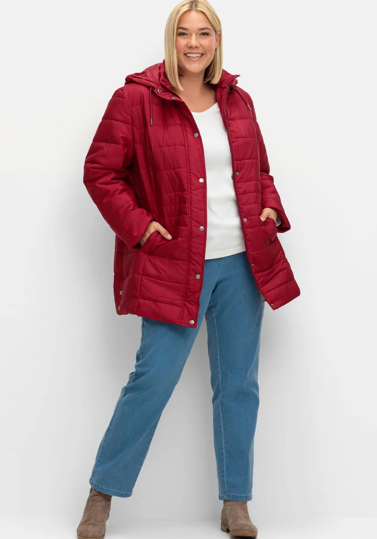 Warm wattierte Steppjacke mit Kapuze<sheego New