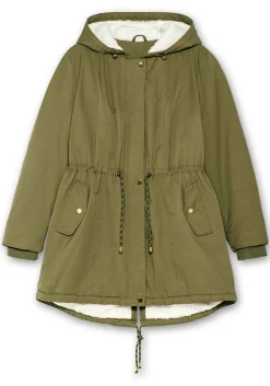 Wattierte Jacke im Parka-Stil mit kuscheliger Kapuze<sheego Fashion