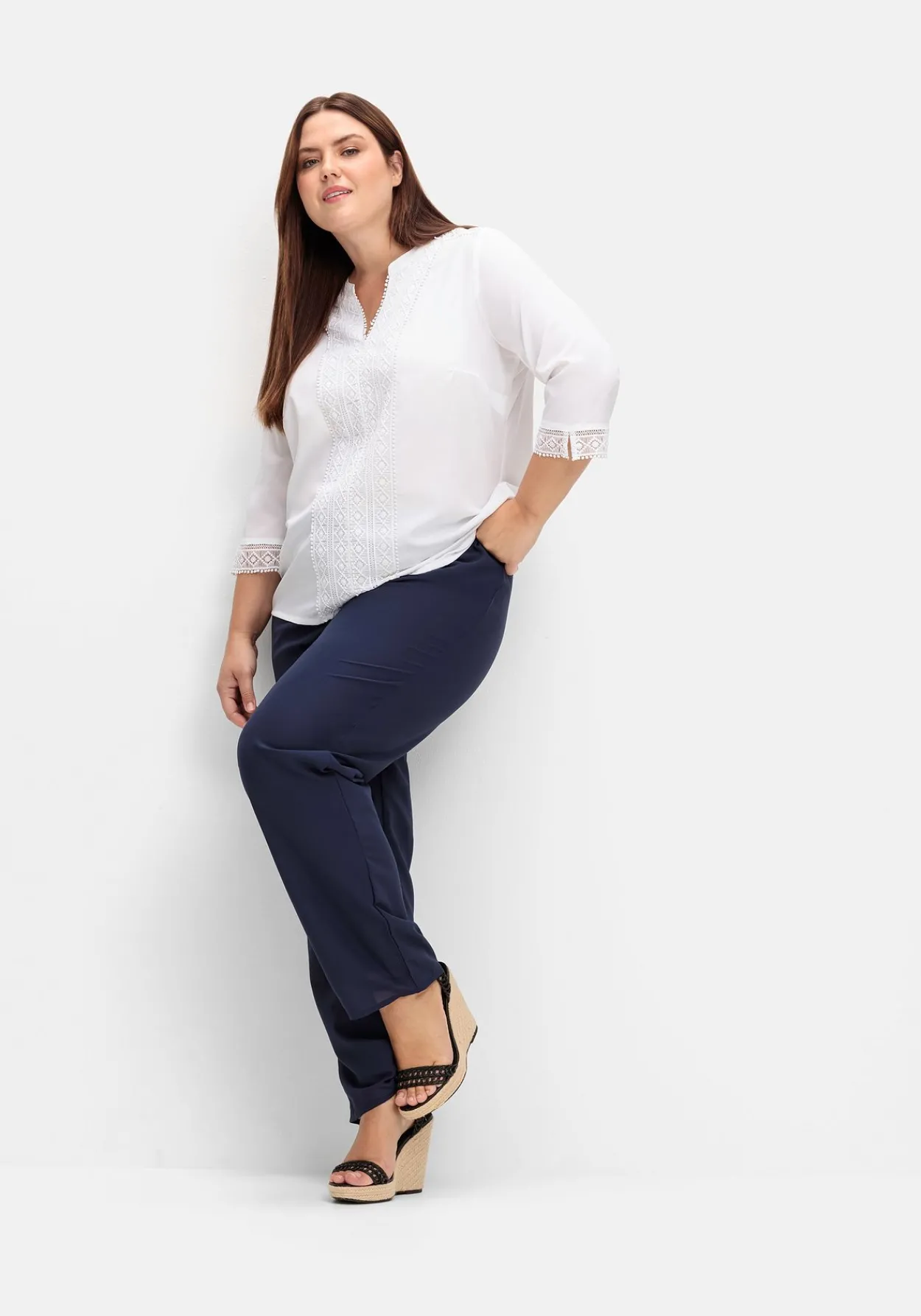 Weite Hose mit elastischem Bund und Innenfutter<sheego Sale