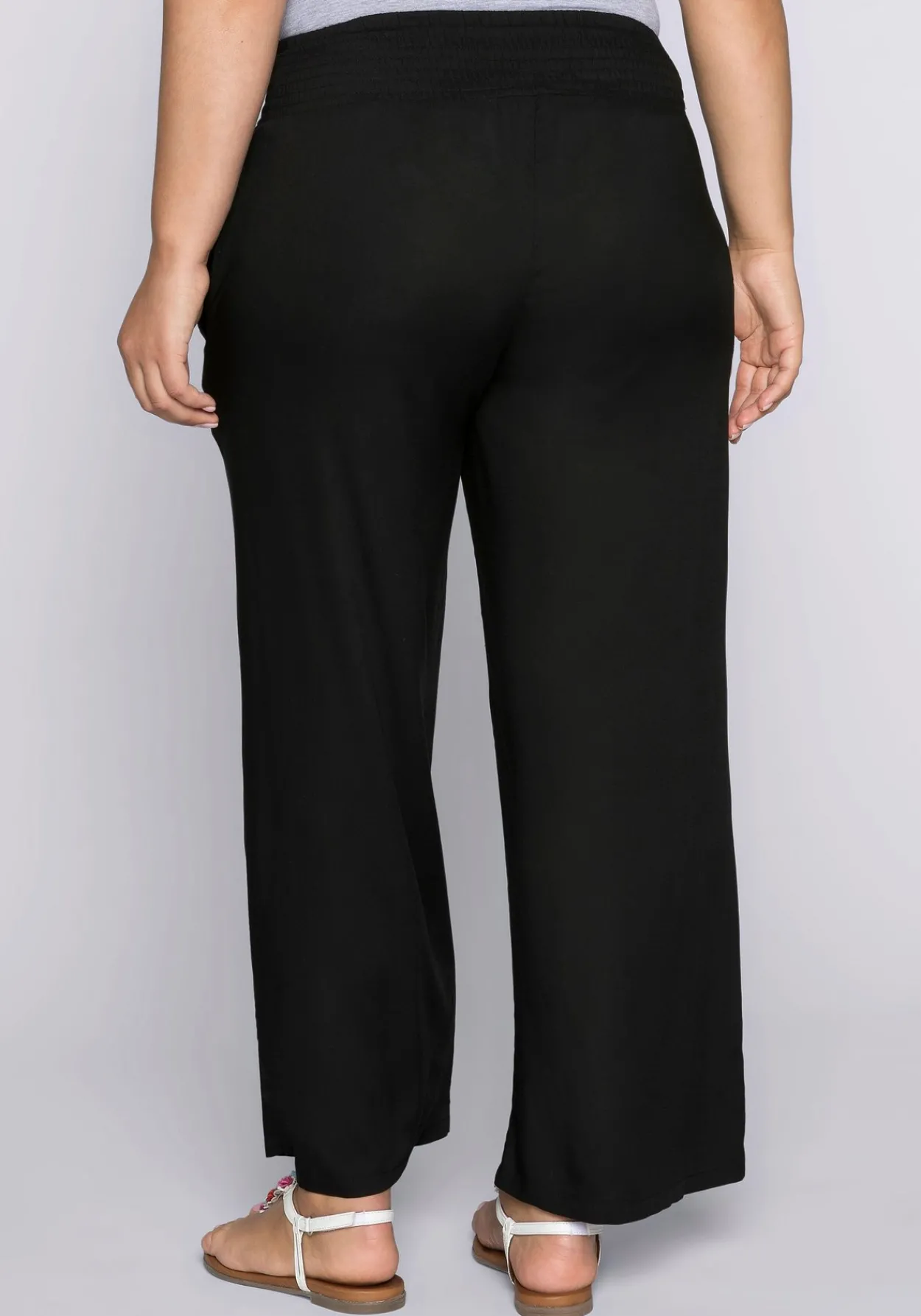 Weite Hose mit Smokbund und Taschen<sheego Fashion