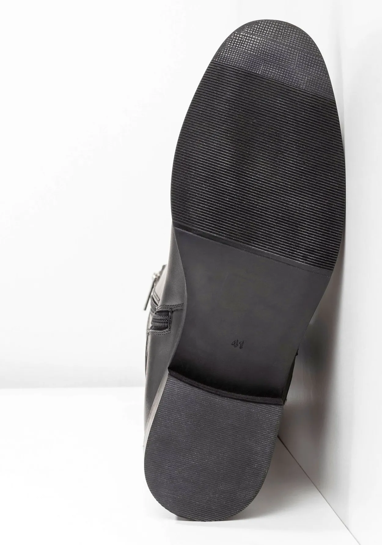 Weitschaftstiefel aus Leder, mit Schnallenbändern<sheego Discount