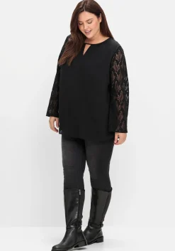 Weitschaftstiefel mit Zierschnalle, im Materialmix<sheego Outlet