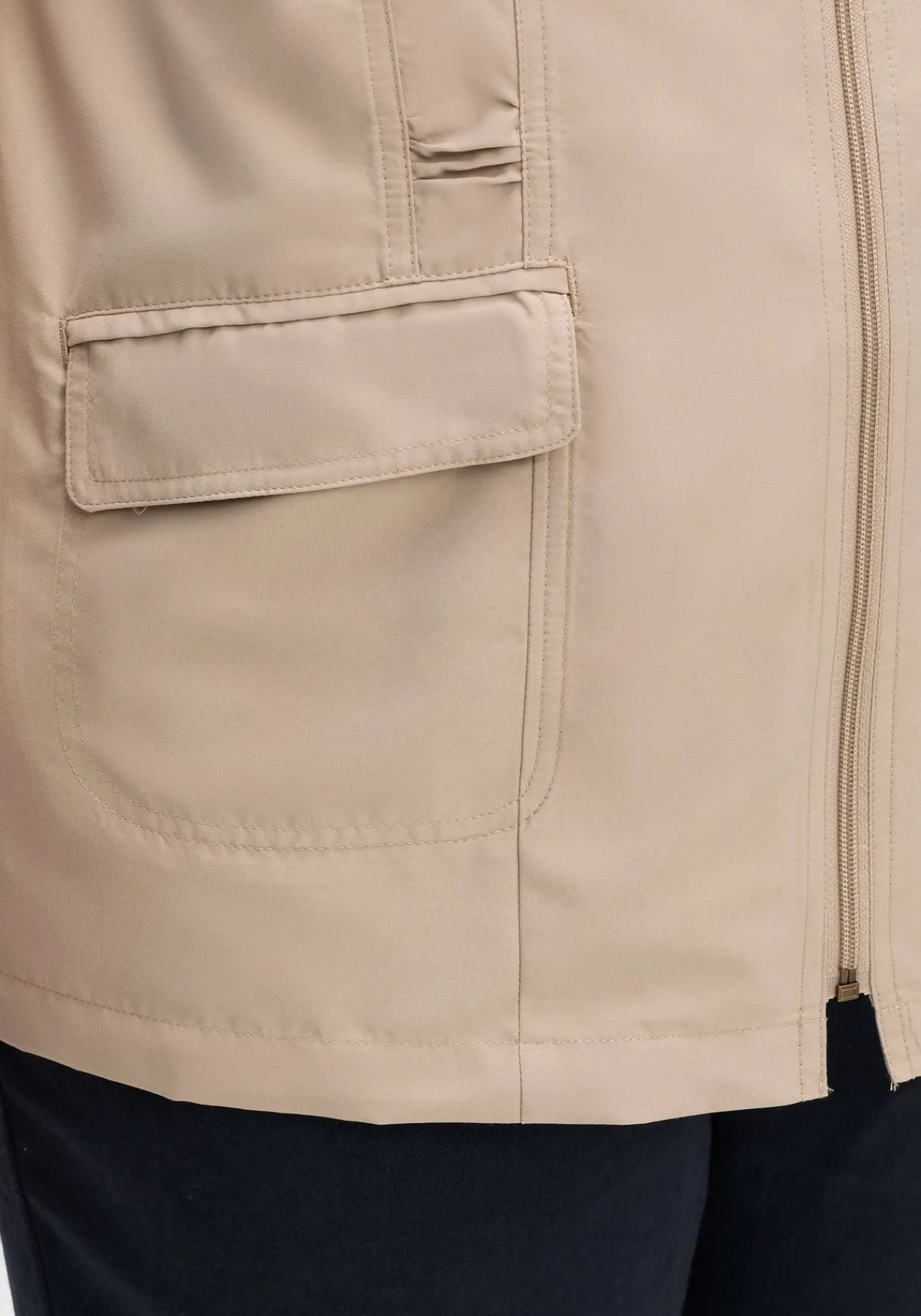 Weste aus Microfaser, mit Umlegekragen<sheego Fashion