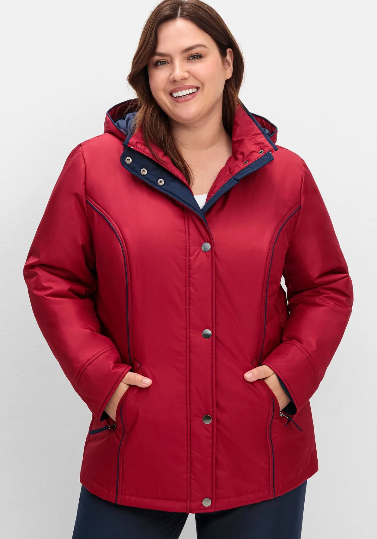 Wind- und wasserabweisende Funktionsjacke<sheego Hot