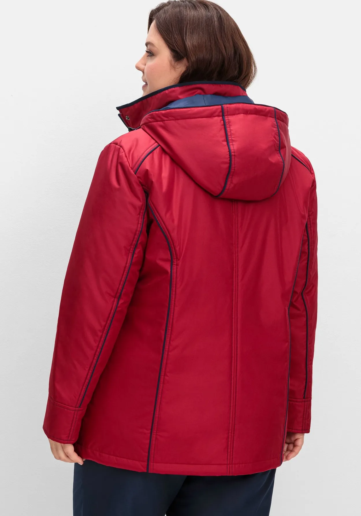 Wind- und wasserabweisende Funktionsjacke<sheego Hot