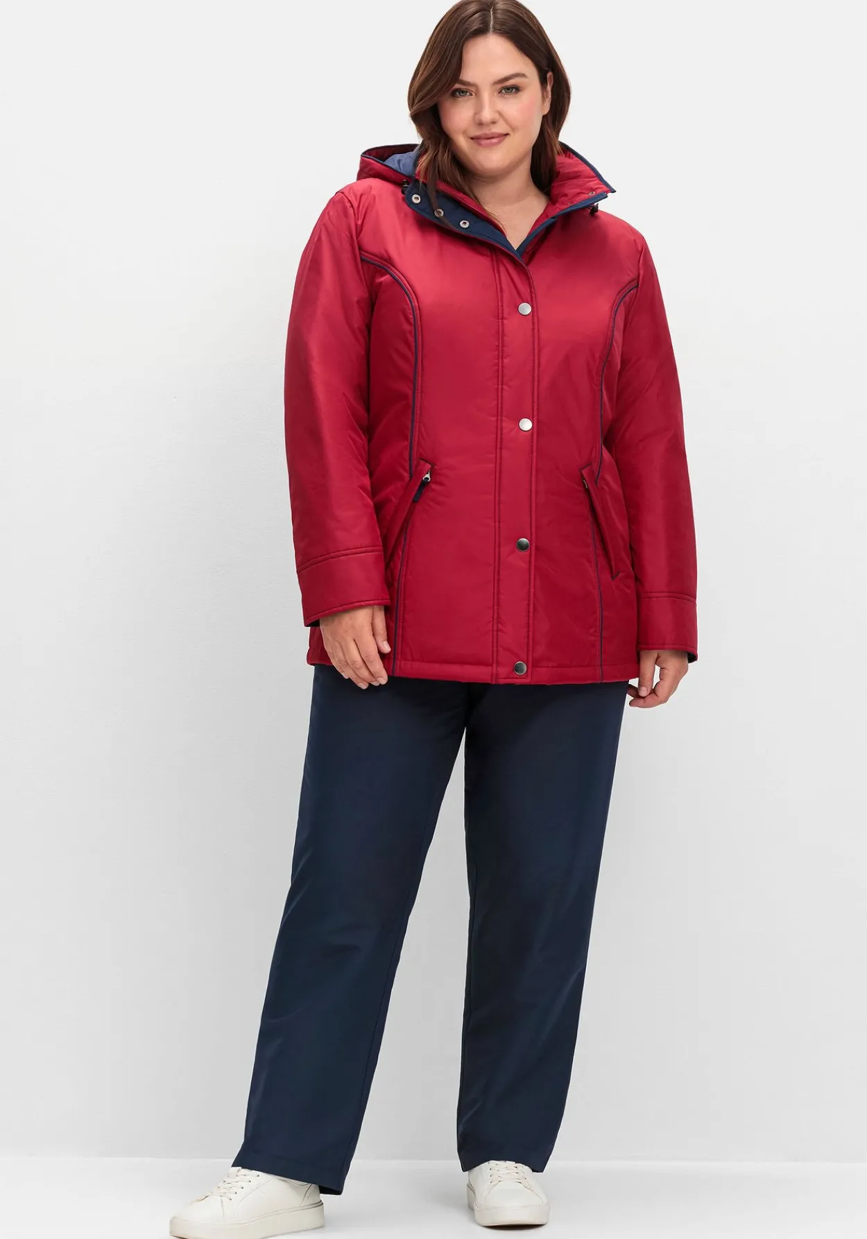 Wind- und wasserabweisende Funktionsjacke<sheego Hot