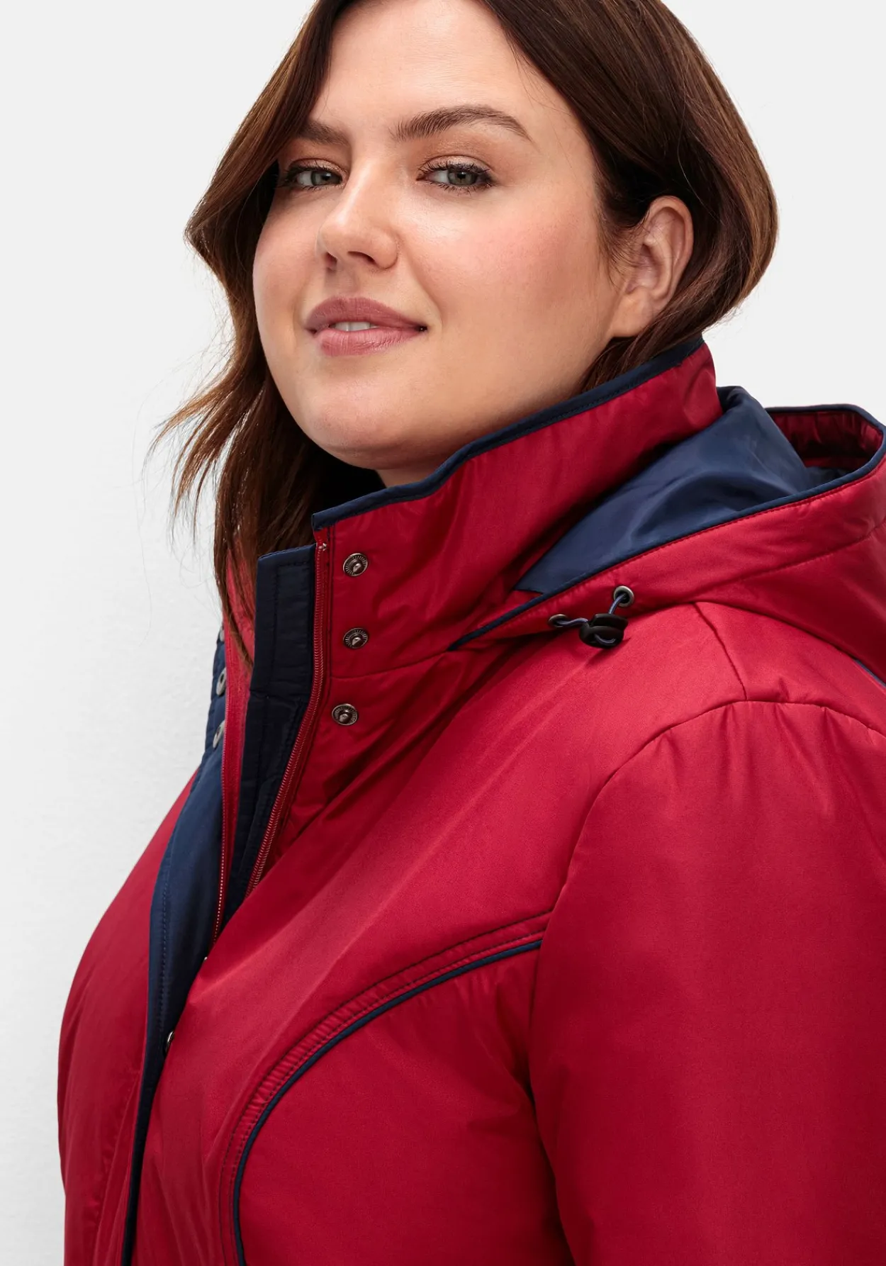Wind- und wasserabweisende Funktionsjacke<sheego Hot